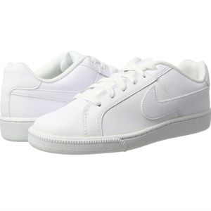 Nike women court royale sneakers size 9